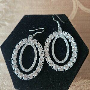 1980s Rhinestone Dangle Earrings